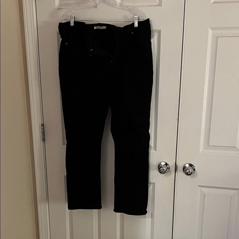 Elegant Black Straight Leg Women's Jeans